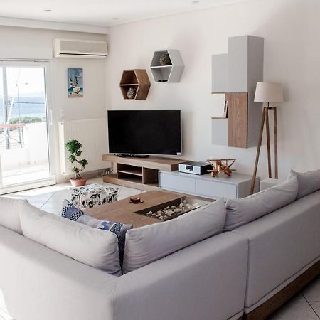 Luxury Seaview Apartment By The Sea Saronida Extérieur photo