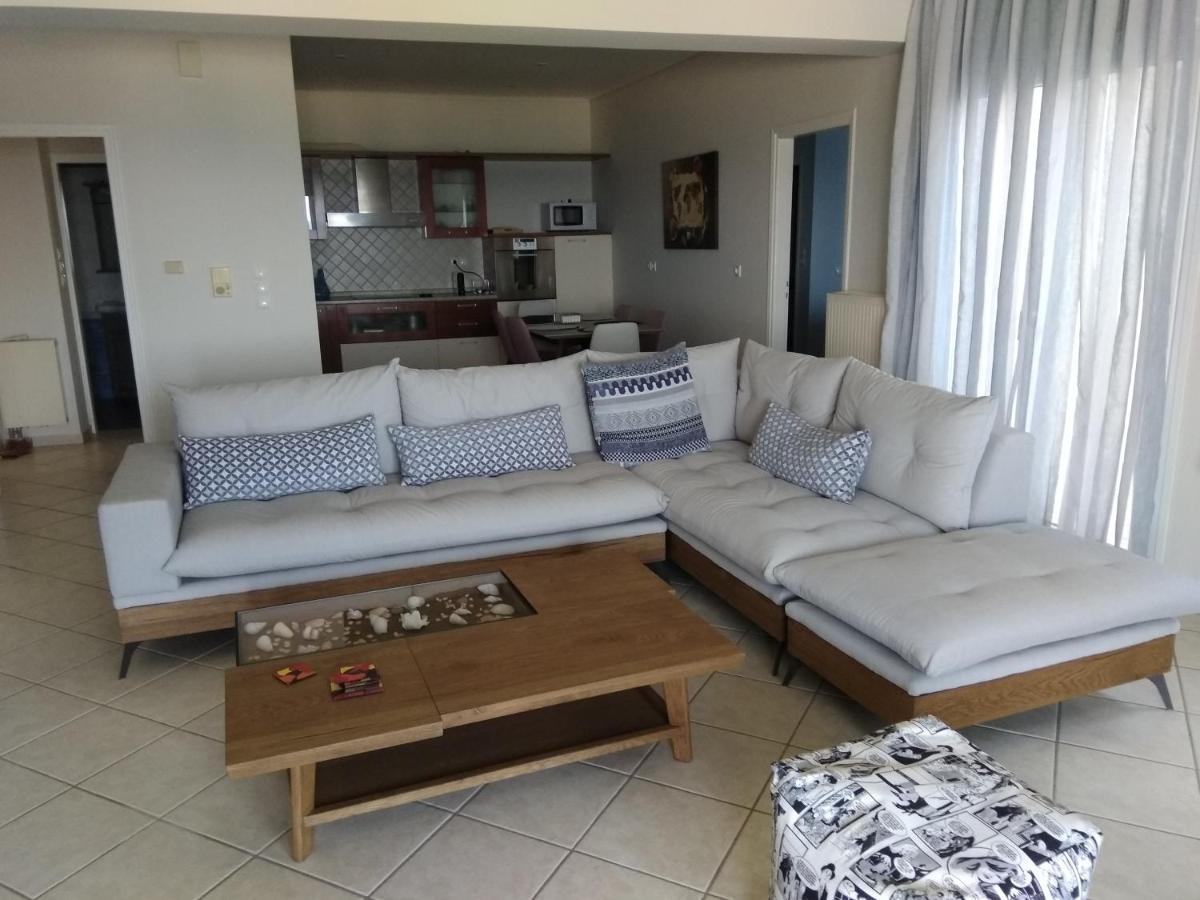 Luxury Seaview Apartment By The Sea Saronida Extérieur photo